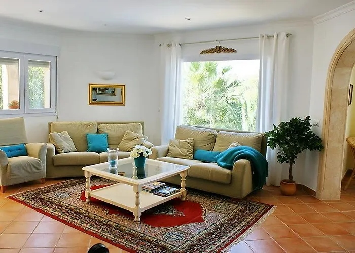 Planta Baja De Villa En Javea, Reserva Minima 10 Noches