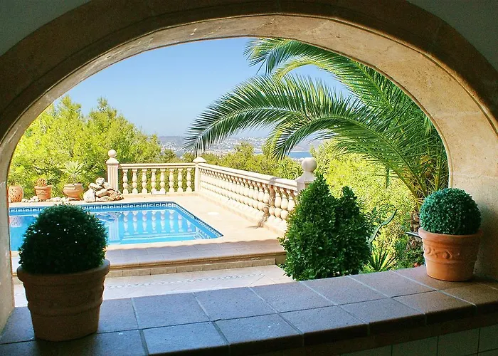 Planta Baja De Villa En Javea, Reserva Minima 10 Noches